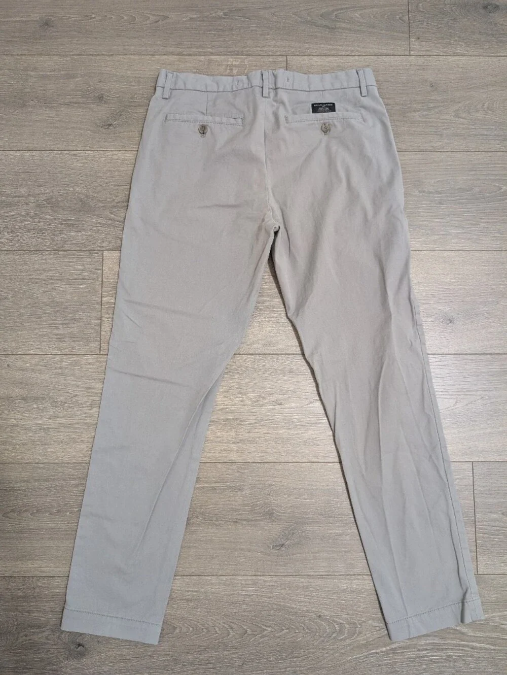 Banana Republic Lived-In Chino Skinny Fit Embroidered BR Logo Gray Pants•32×32